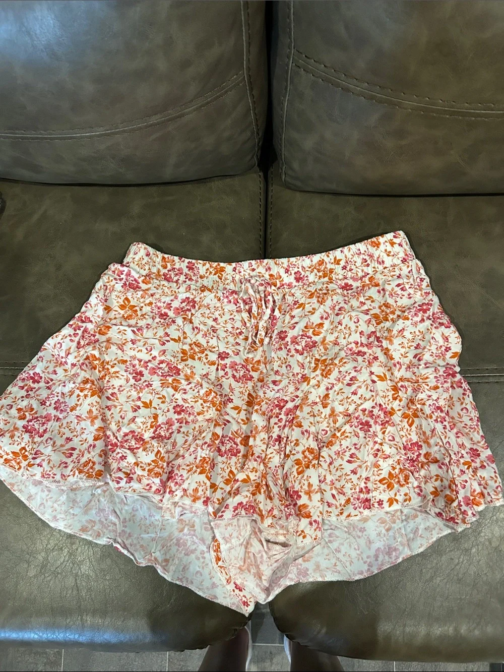 Francesca's Collections Floral Pink and Orange Ruffled Shorts - Picture 1 of 2